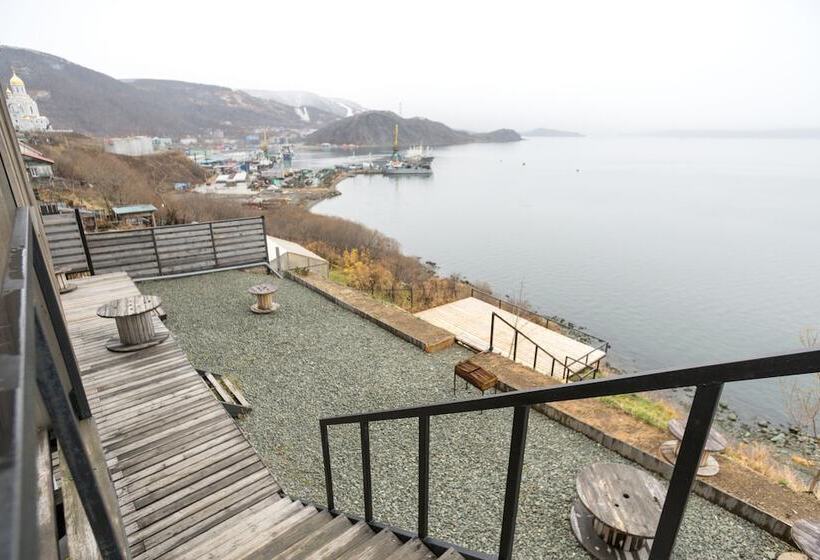 هاستل Bay House