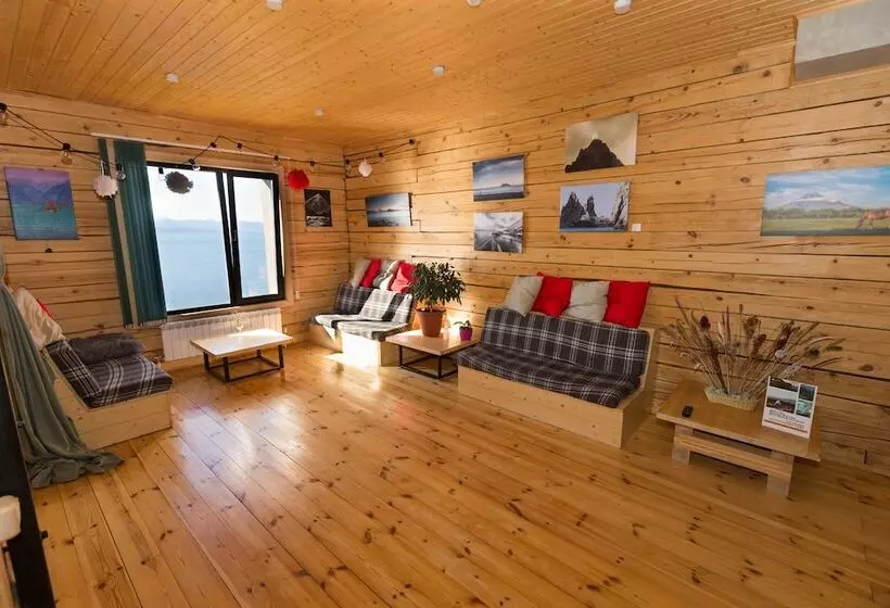 Retkeilymaja Bay House