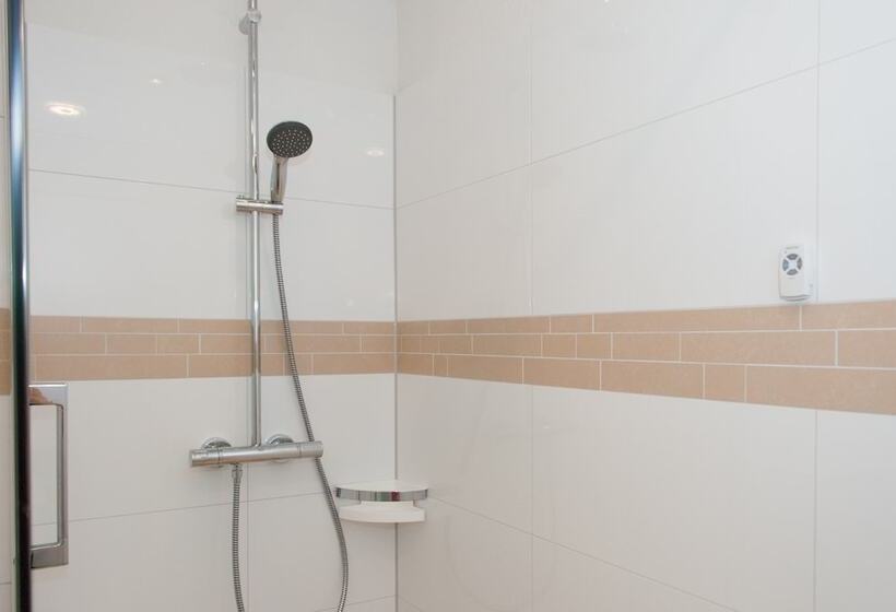 Apartments Room Leverkusen City