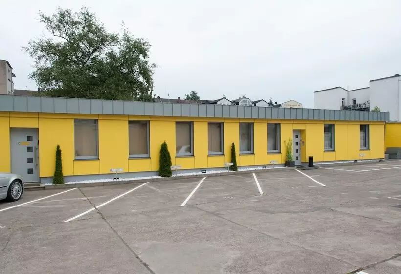 Apartments Room Leverkusen City