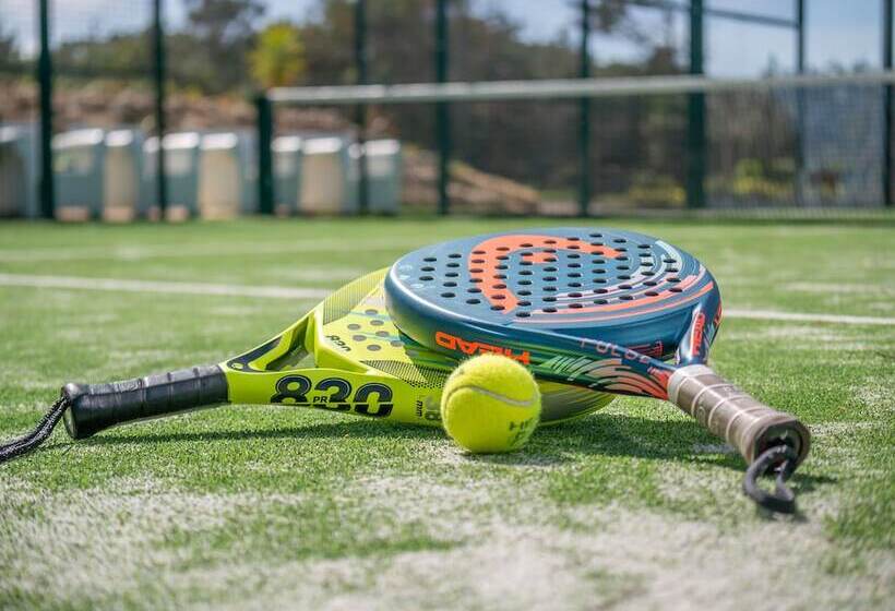 تختخواب و صبحانه Azen Cool House