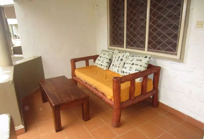 Delina Cottage Diani