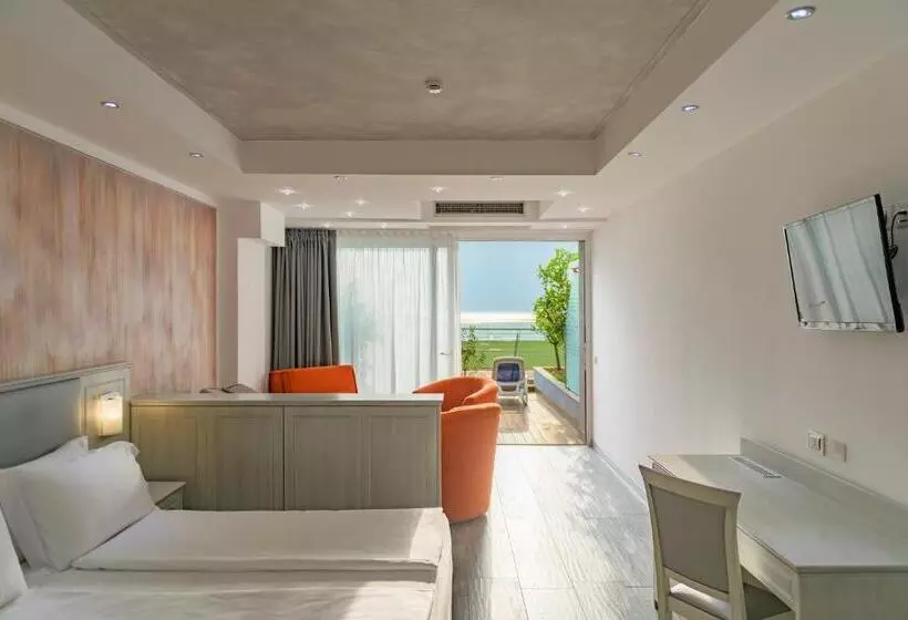 Garda Suite Hotel Adults Only