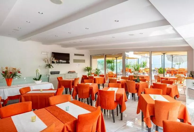 Garda Suite Hotel Adults Only