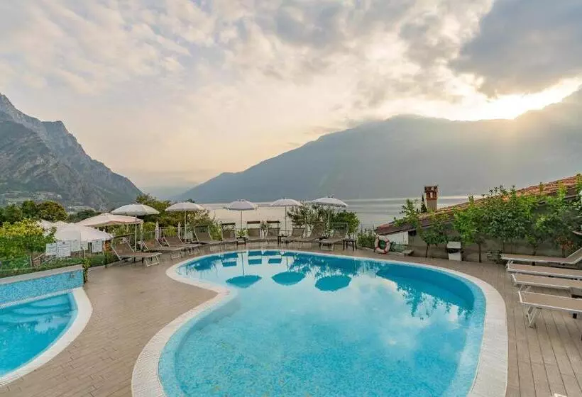 Garda Suite Hotel Adults Only