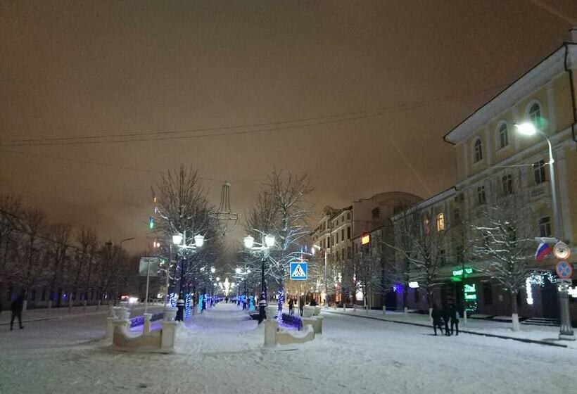 ホテル Uyut On Prospekt Putina 19