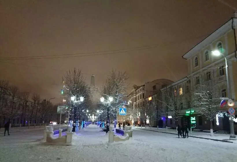 هتل Uyut On Prospekt Putina 19