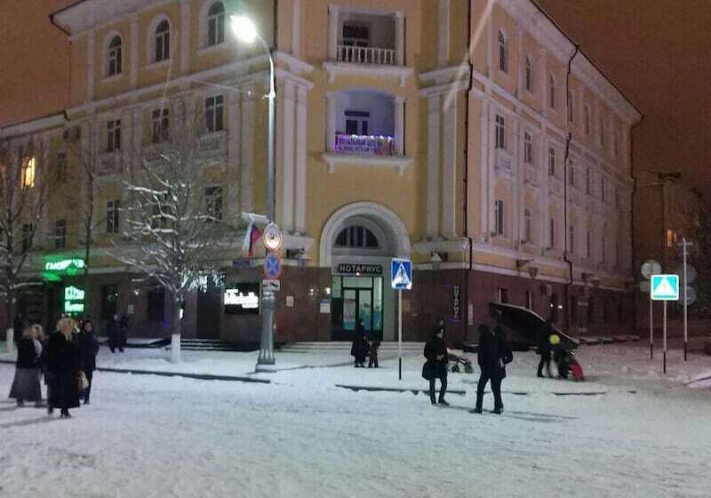 ホテル Uyut On Prospekt Putina 19