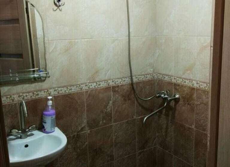 ホテル Uyut On Prospekt Putina 19