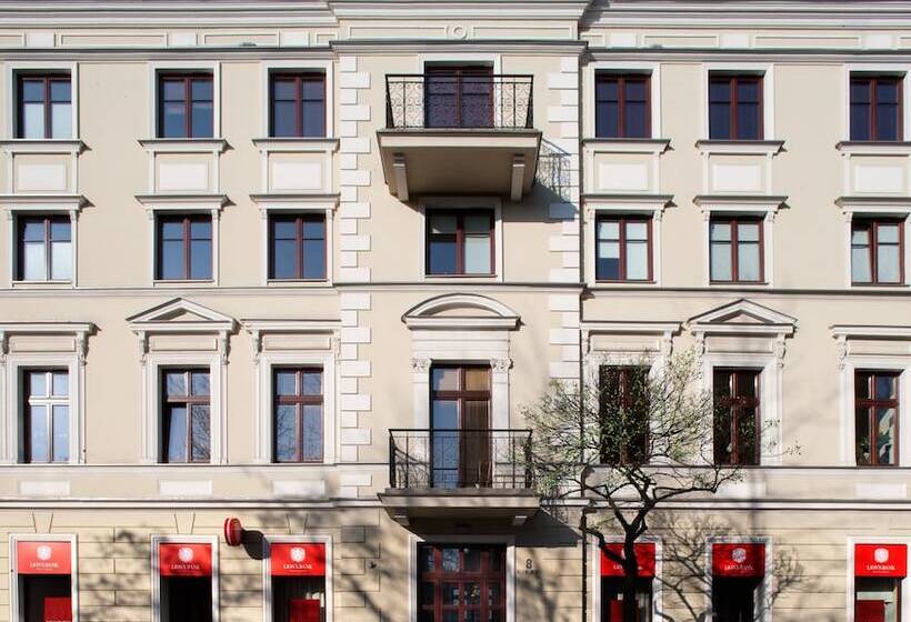 Parkside Apartments Old Town