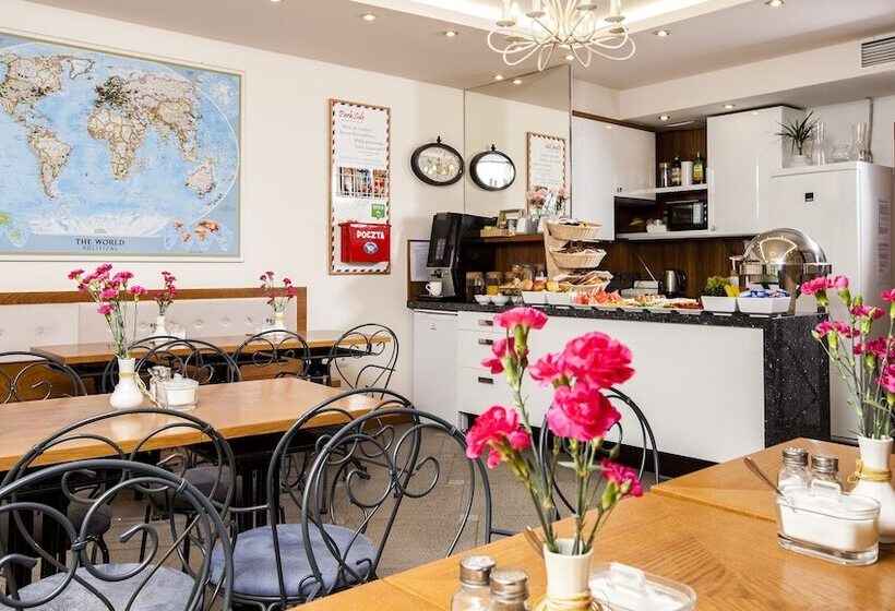 Parkside Apartments Old Town