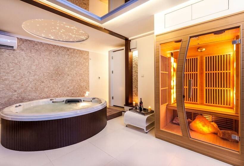 Parkside Apartments Old Town