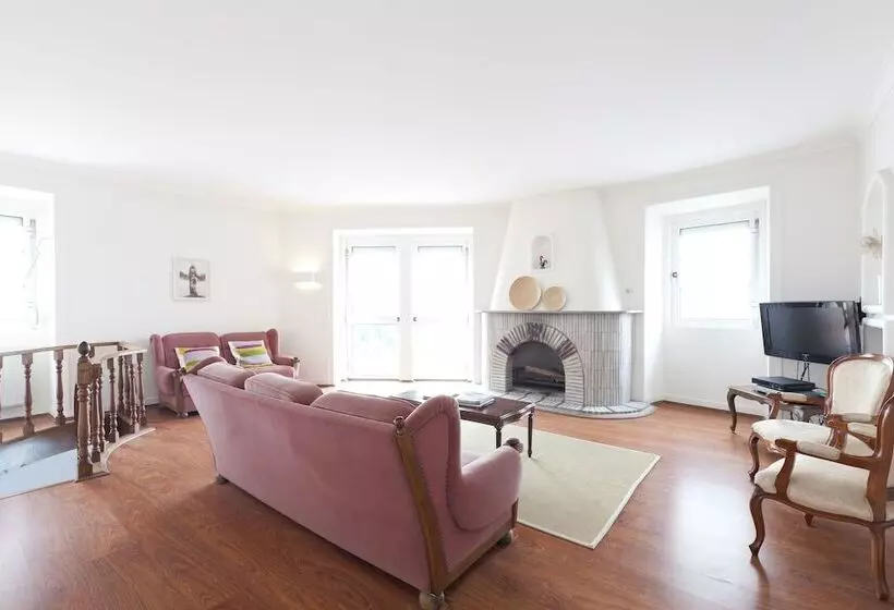 ペンション Amar Hostel & Suites