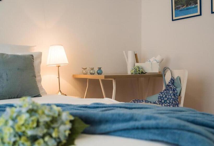 Panzió Guest House Lana 1