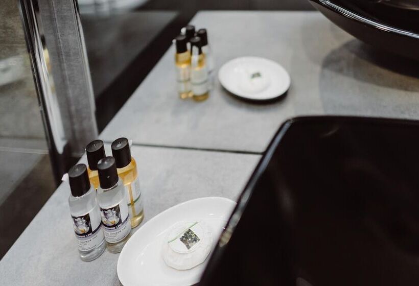 Majatalo Leo Apartments Main Square