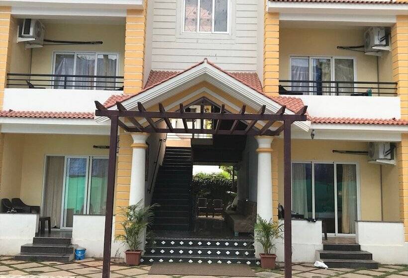 Royale Nirvana Resort