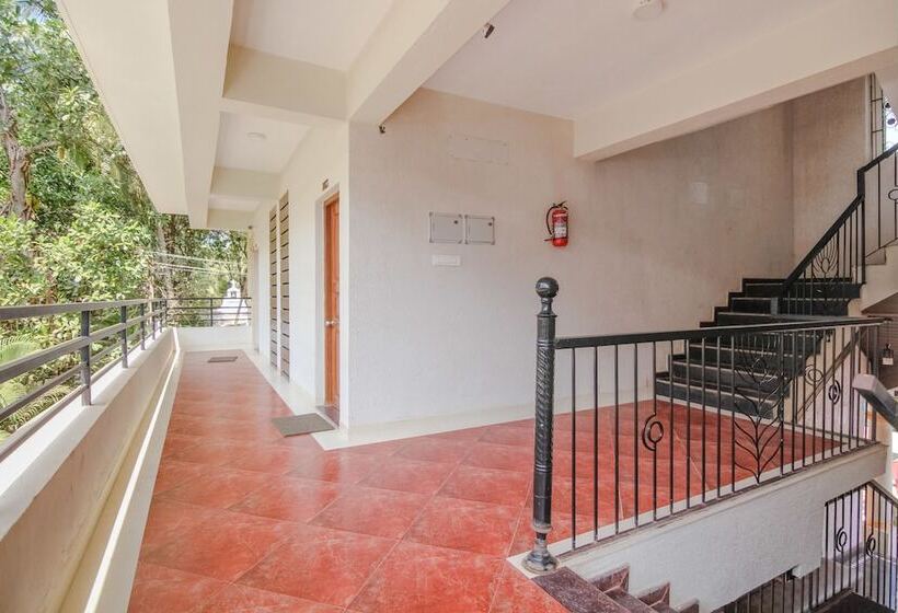 Royale Nirvana Resort