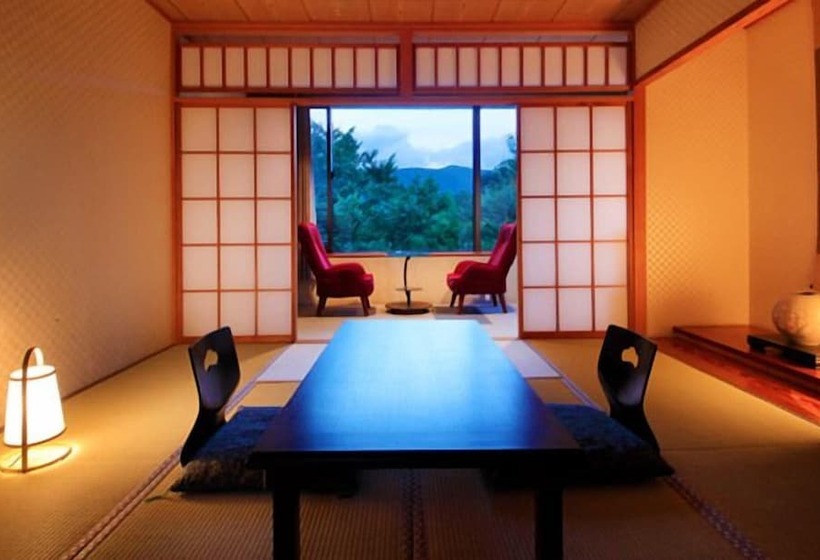 Ryokan Kazan Hakonemiyanoshita