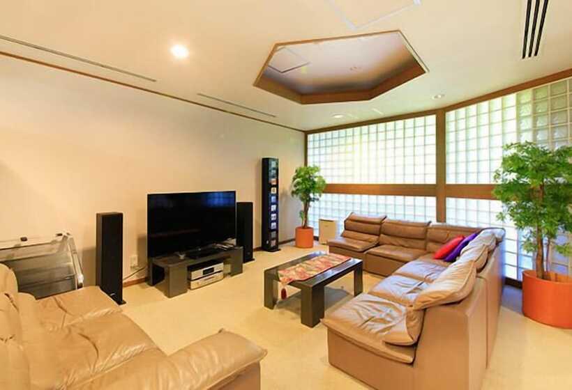 Ryokan Kazan Hakonemiyanoshita