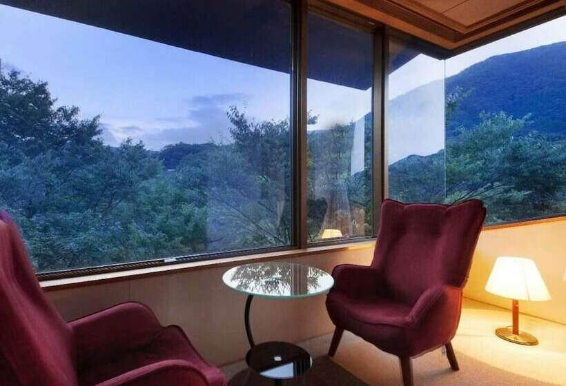 Ryokan Kazan Hakonemiyanoshita