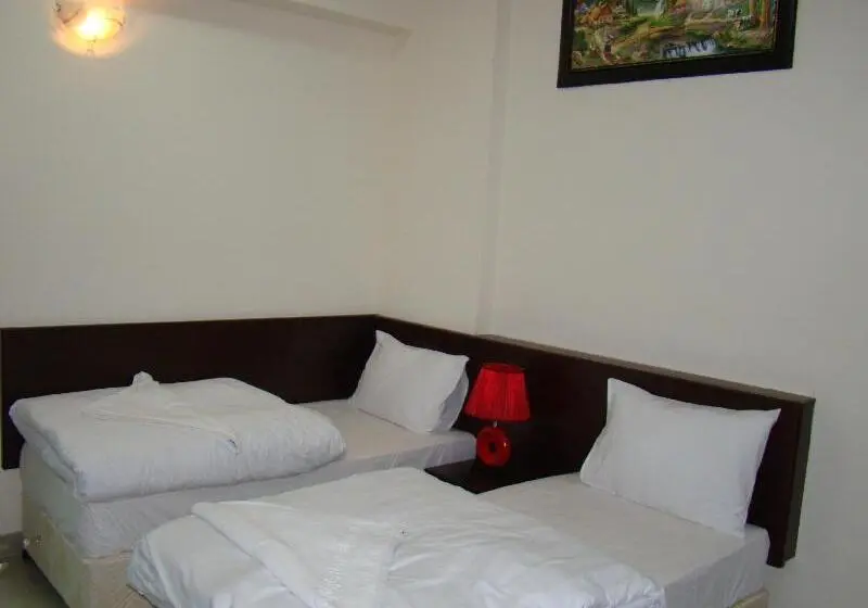 Savoy Grand Hotel Apartments