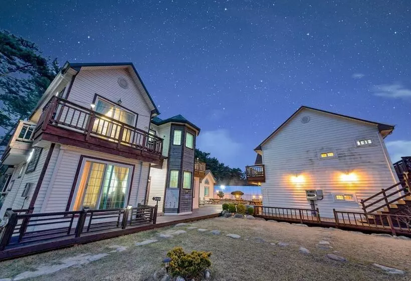 Gangnueng Gadunji Pension