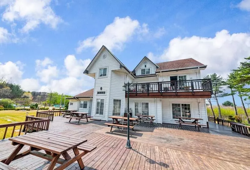 Gangnueng Gadunji Pension