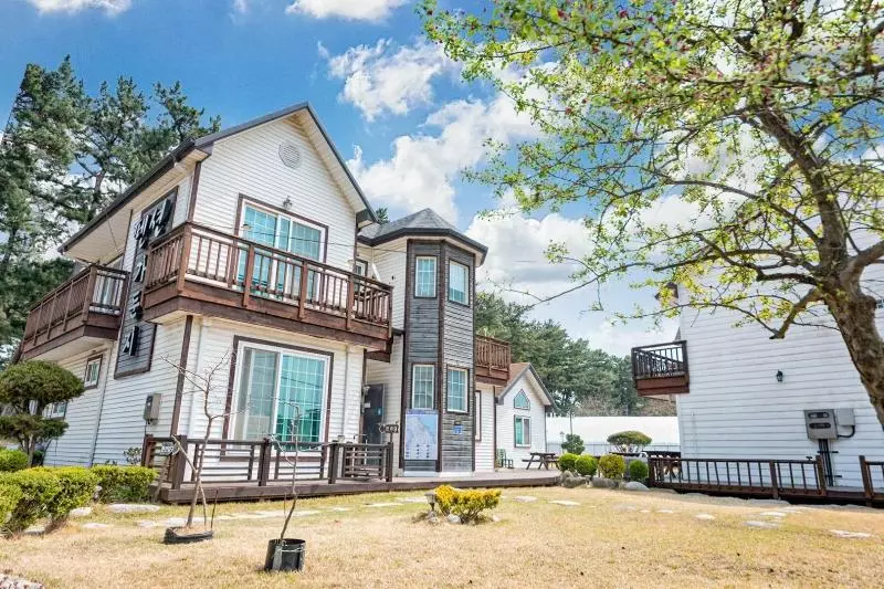 Gangnueng Gadunji Pension