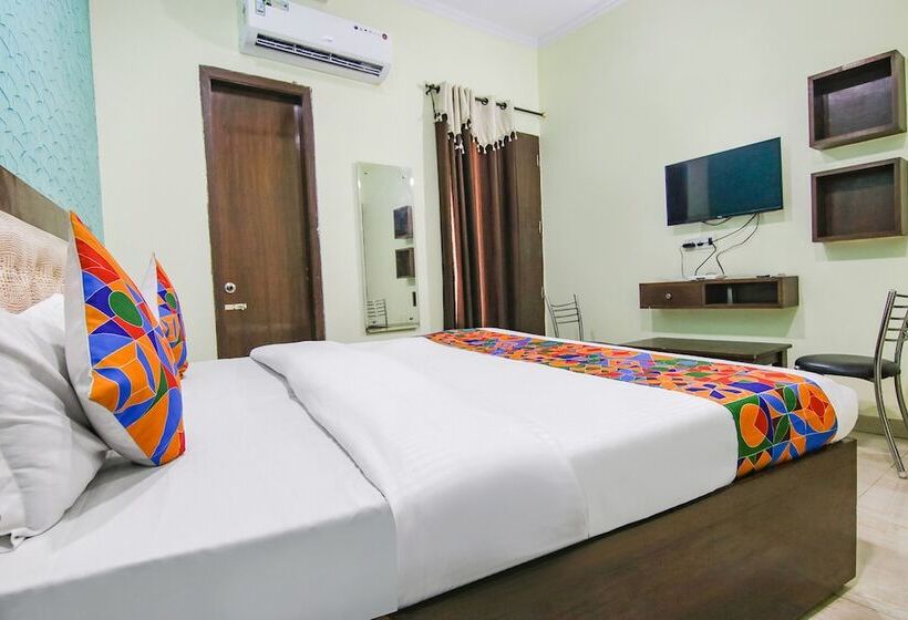 هتل Fabexpress Kohinoor City