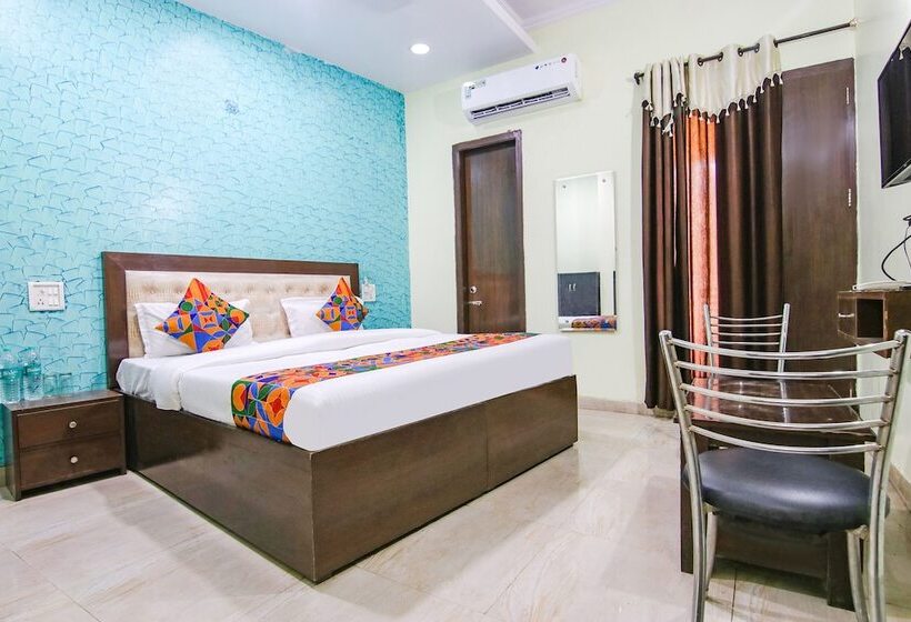 هتل Fabexpress Kohinoor City