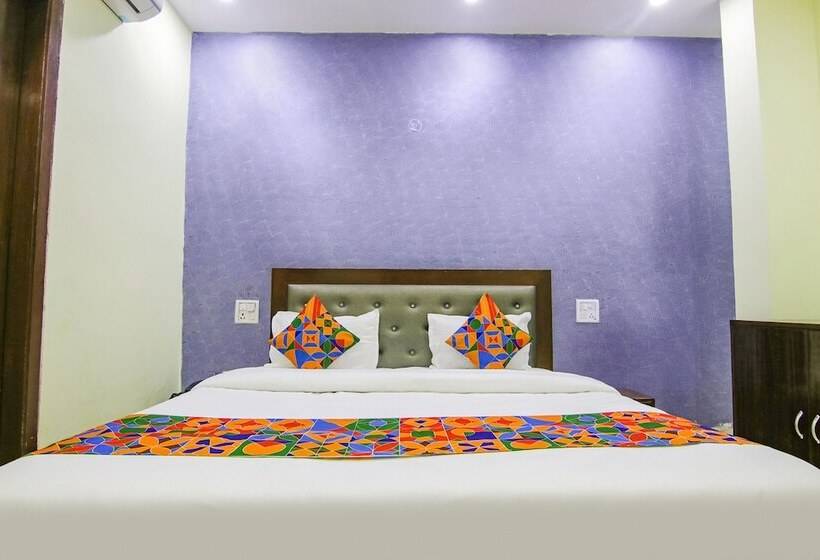 هتل Fabexpress Kohinoor City