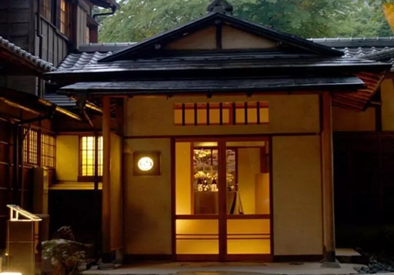 Hotelli Hakone Suishoen