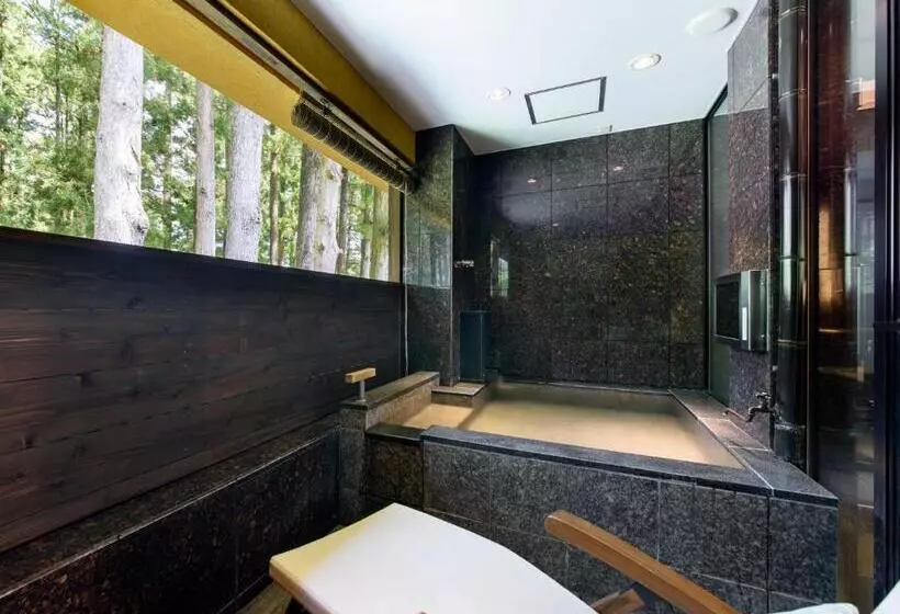 Hotelli Hakone Suishoen