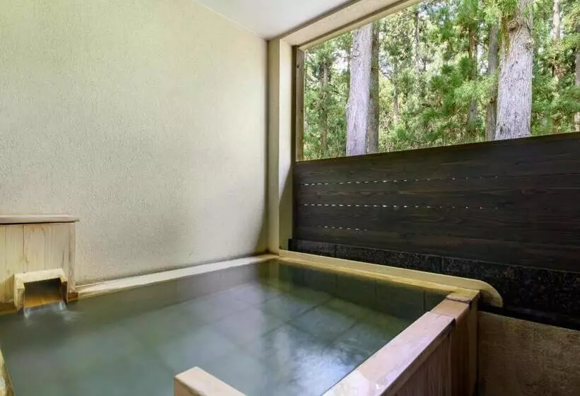 Hotelli Hakone Suishoen