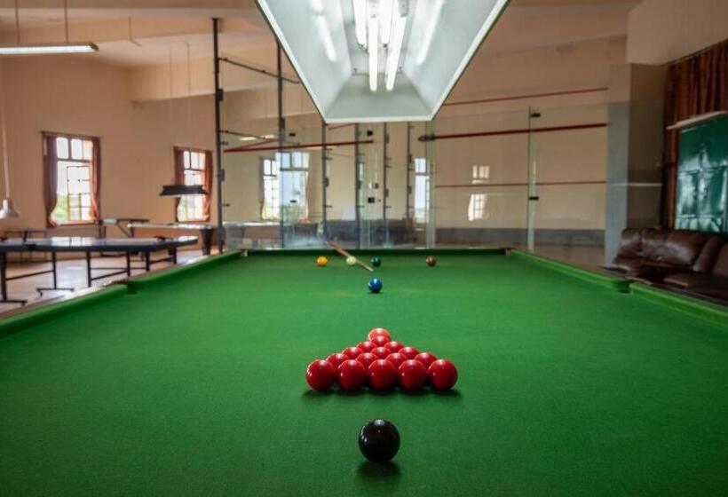 酒店 Jenneys Residency