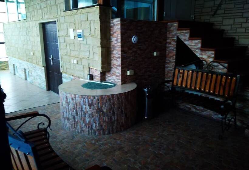 בית מלון כפרי Marina