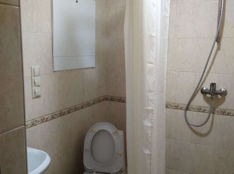 בית מלון כפרי Marina