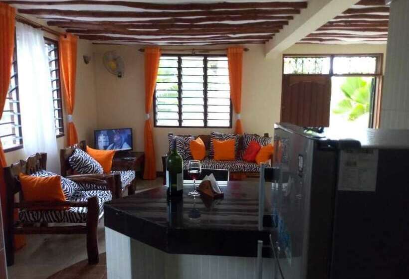 هتل Sea Breeze Villas