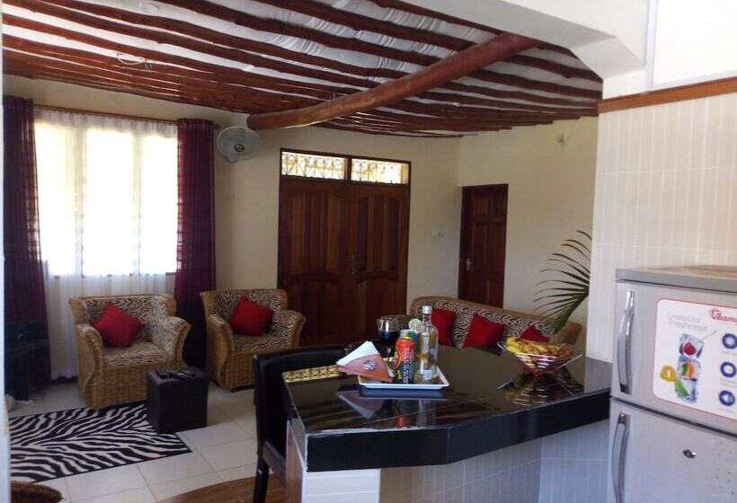 هتل Sea Breeze Villas