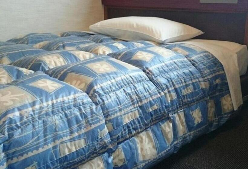 Отель Town Nishikigawa