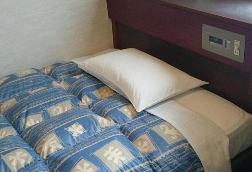 Отель Town Nishikigawa