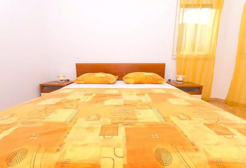 Apartments Lero