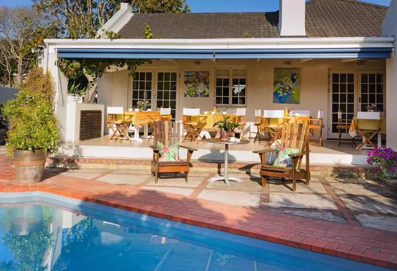 تختخواب و صبحانه Cornerway House