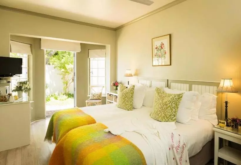 تختخواب و صبحانه Cornerway House