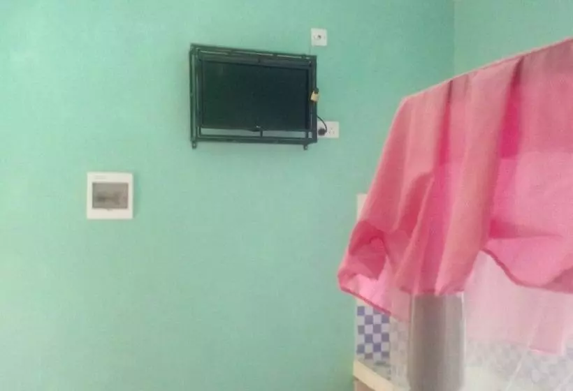 تختخواب و صبحانه Danga Guest House