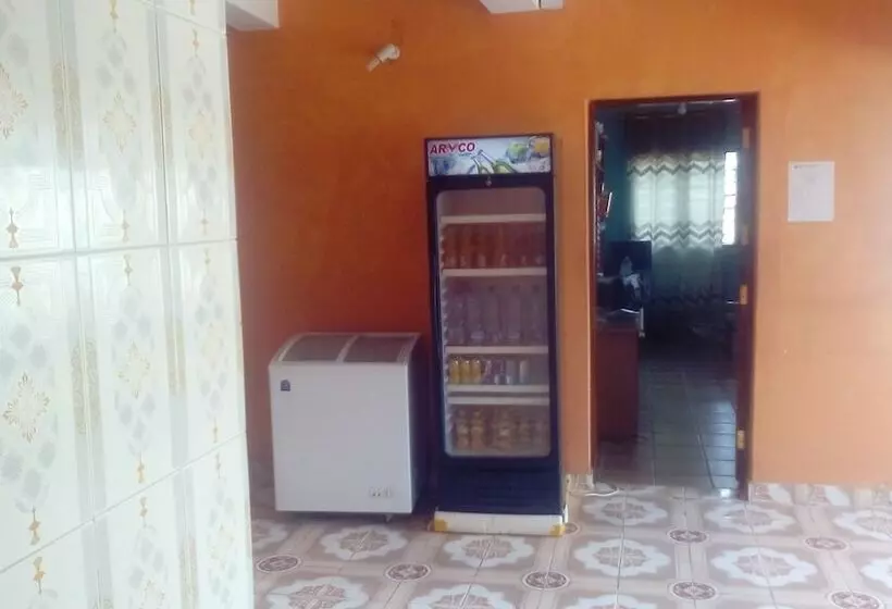 تختخواب و صبحانه Danga Guest House