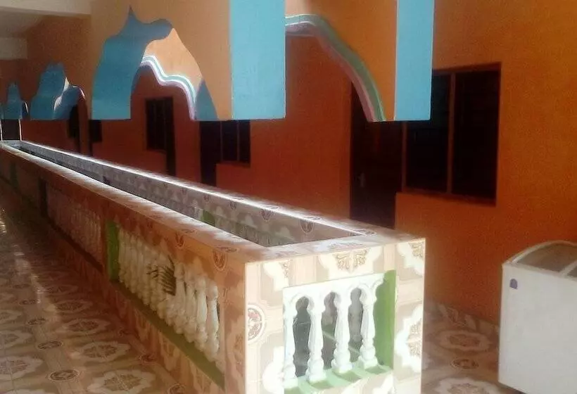 تختخواب و صبحانه Danga Guest House