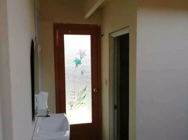 Bed & Breakfast Gio Guesthouse Bogor