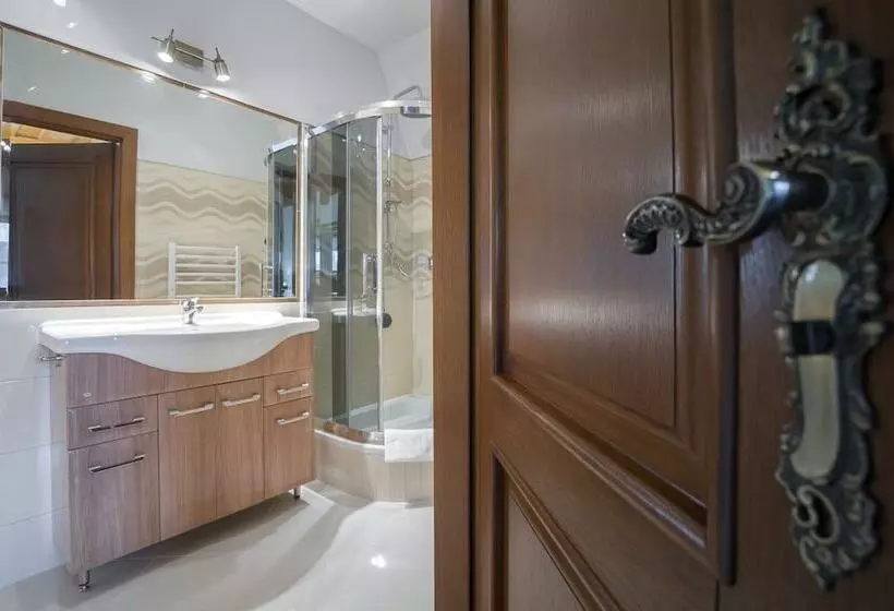 Retrohouse   Wypoczynek Dla Dorosłych, B&b