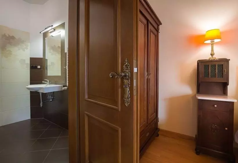 Retrohouse   Wypoczynek Dla Dorosłych, B&b